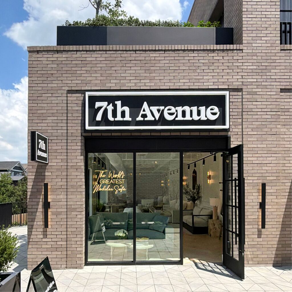 7th Avenue 12 South Storefront