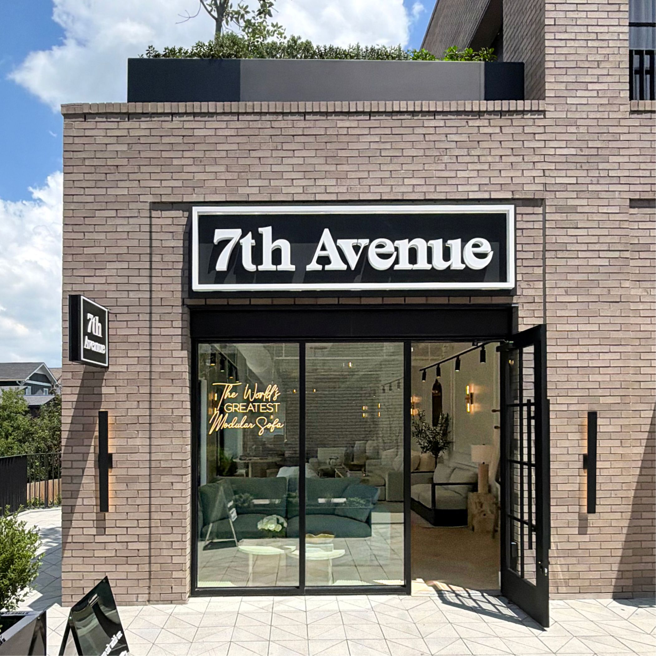 7th Avenue 12 South Storefront